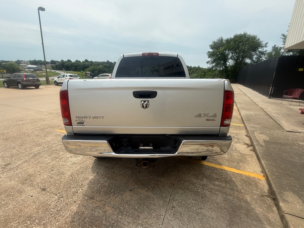 Photo 4 of this DODGE RAM 2500