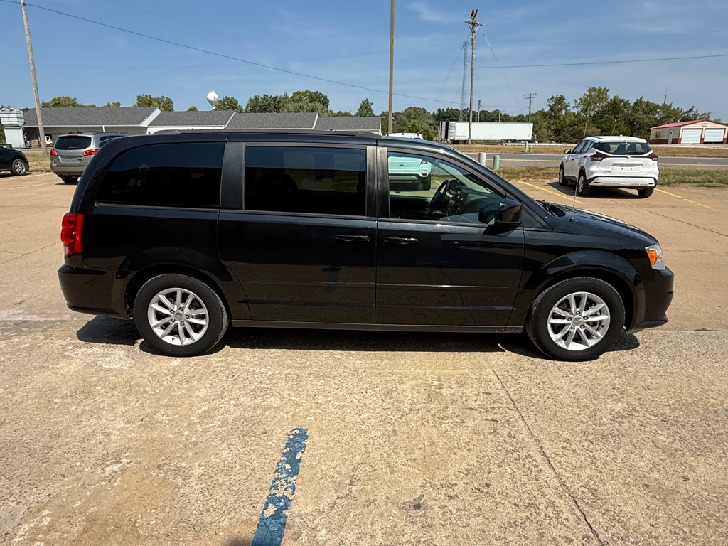 Photo 6 of this DODGE GRAND CARAVAN