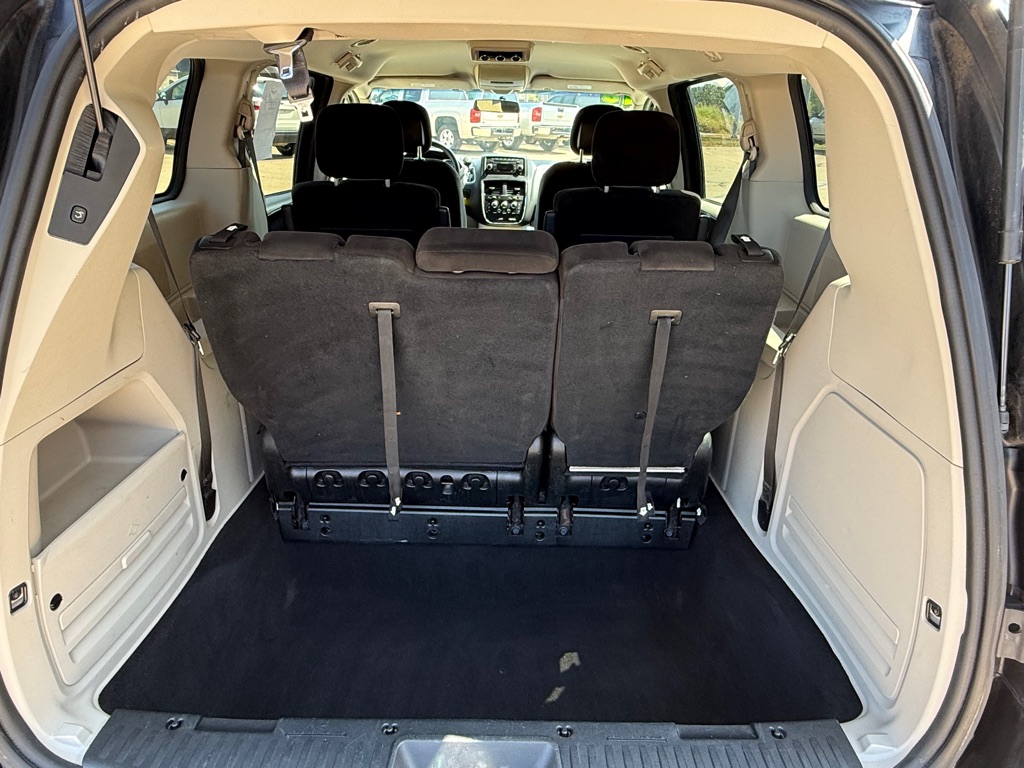Photo 9 of this DODGE GRAND CARAVAN