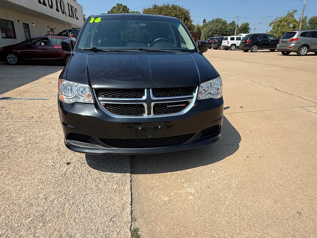 Photo 8 of this DODGE GRAND CARAVAN