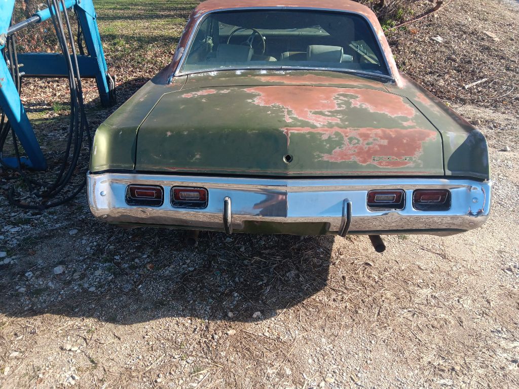 Photo 4 of this DODGE DART