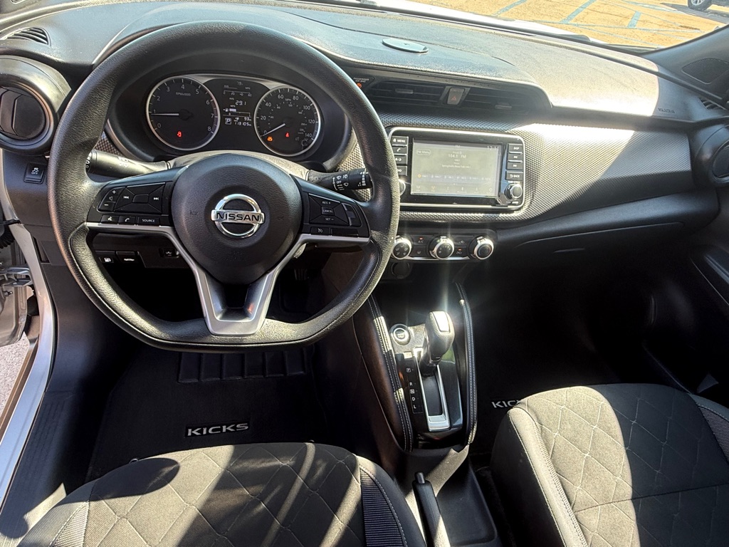 Photo 14 of this NISSAN KICKS