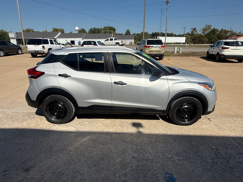 Photo 6 of this NISSAN KICKS