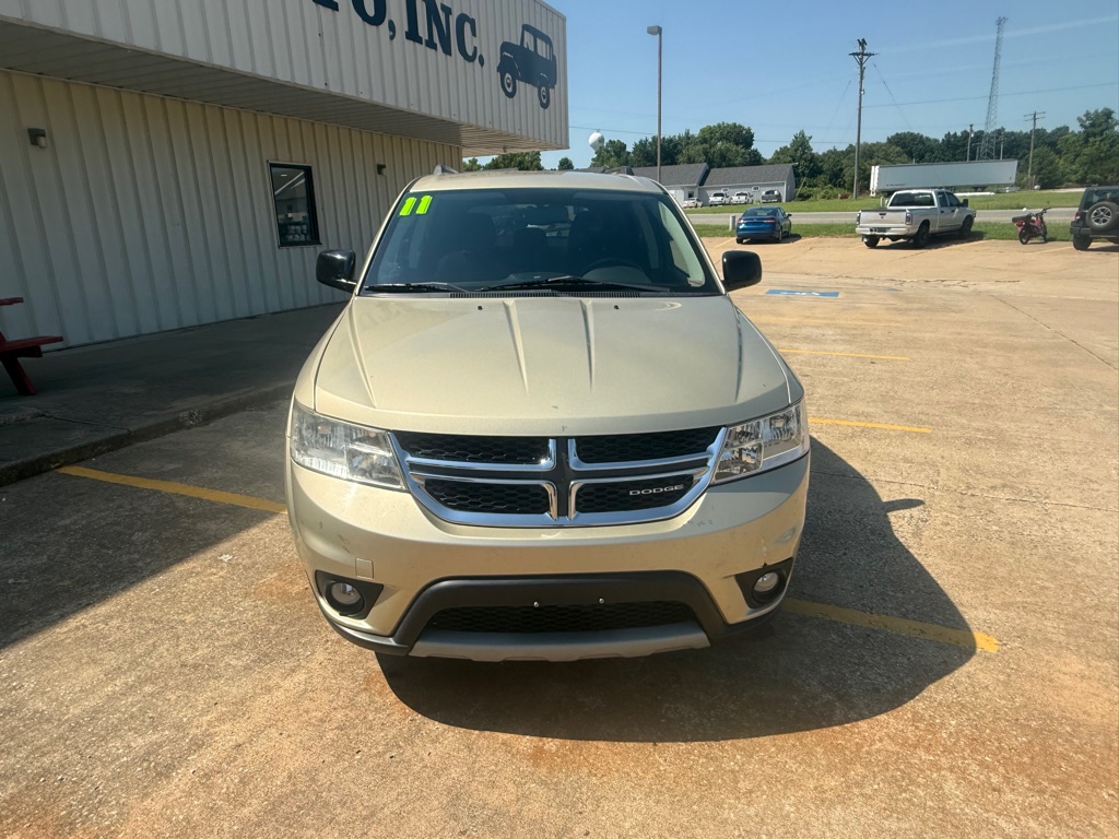 Photo 8 of this DODGE JOURNEY