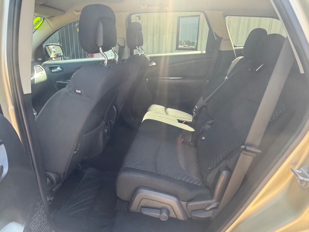 Photo 10 of this DODGE JOURNEY