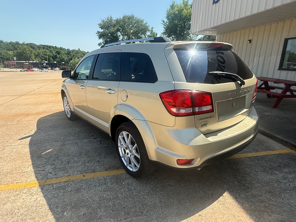 Photo 3 of this DODGE JOURNEY