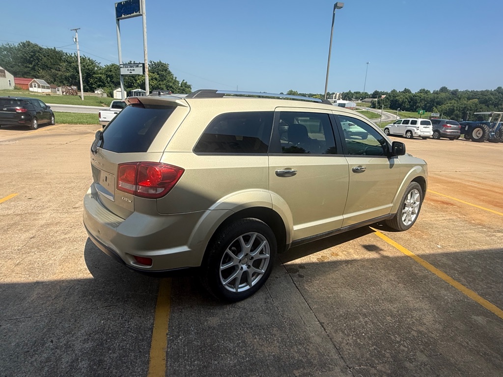 Photo 5 of this DODGE JOURNEY