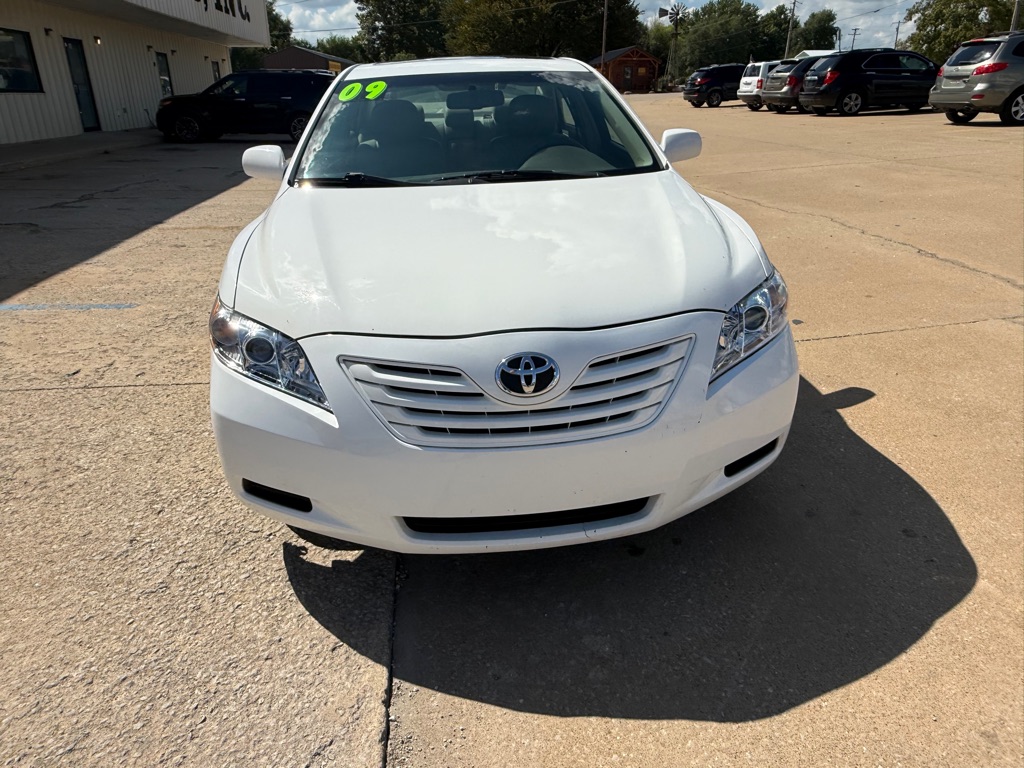 Photo 8 of this TOYOTA CAMRY