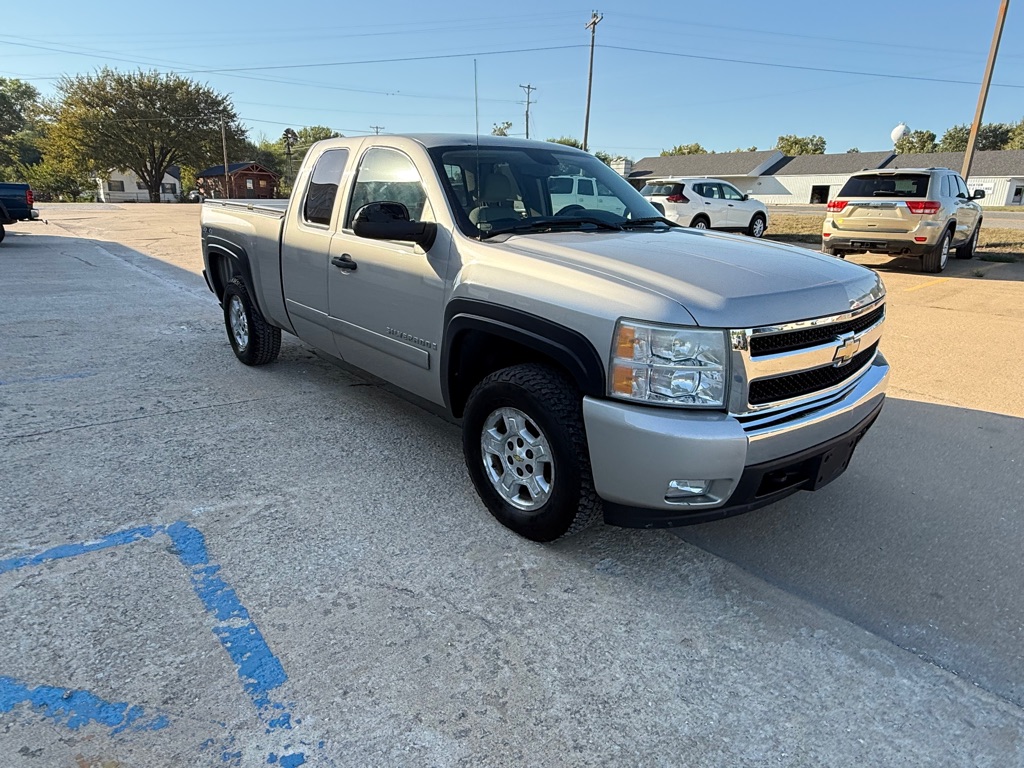 Photo 7 of this CHEVROLET SILVERADO 1500
