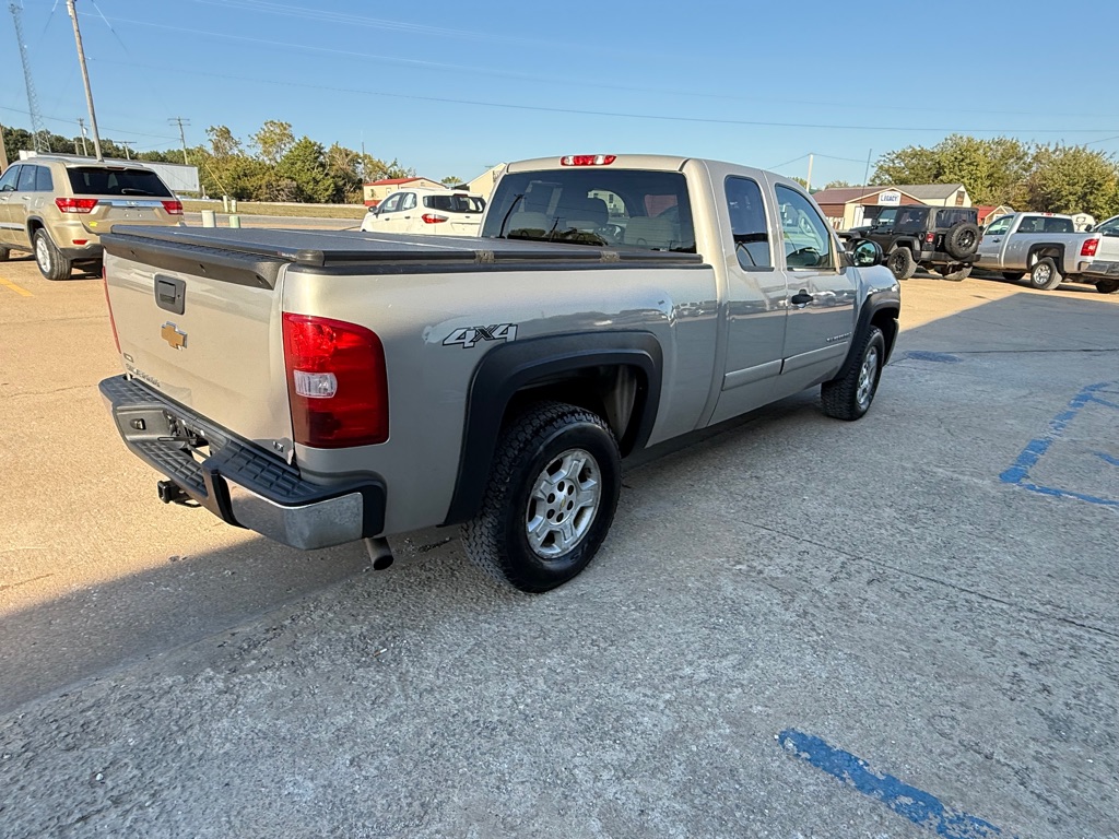 Photo 5 of this CHEVROLET SILVERADO 1500
