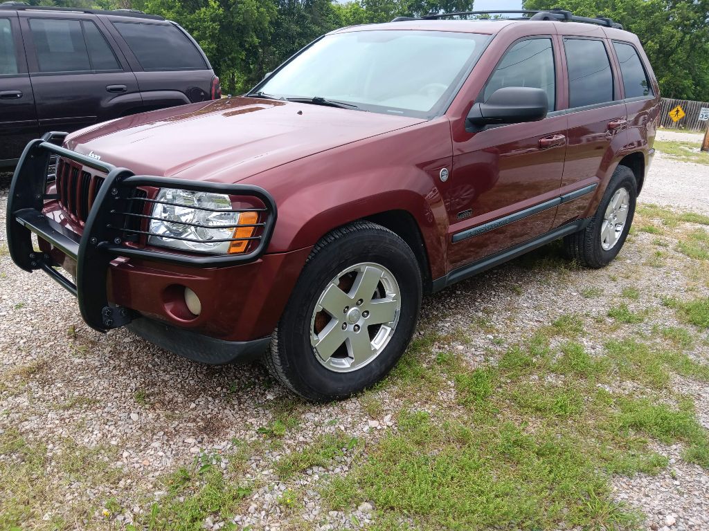 Photo 15 of this JEEP GRAND CHEROKEE