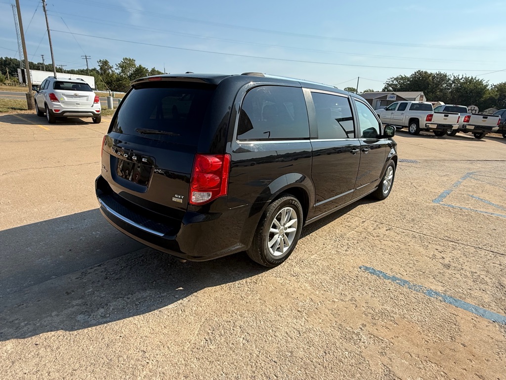 Photo 5 of this DODGE GRAND CARAVAN