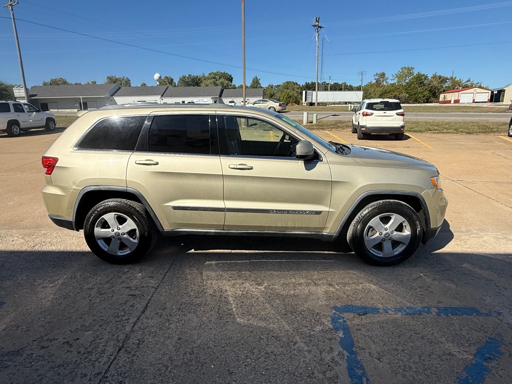Photo 6 of this JEEP GRAND CHEROKEE