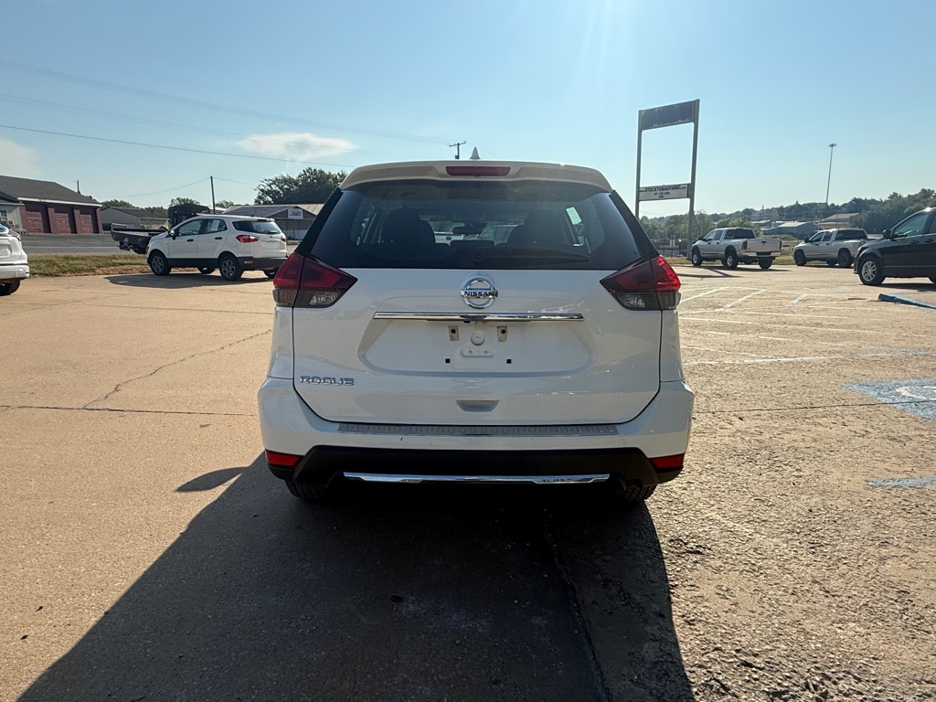 Photo 4 of this NISSAN ROGUE