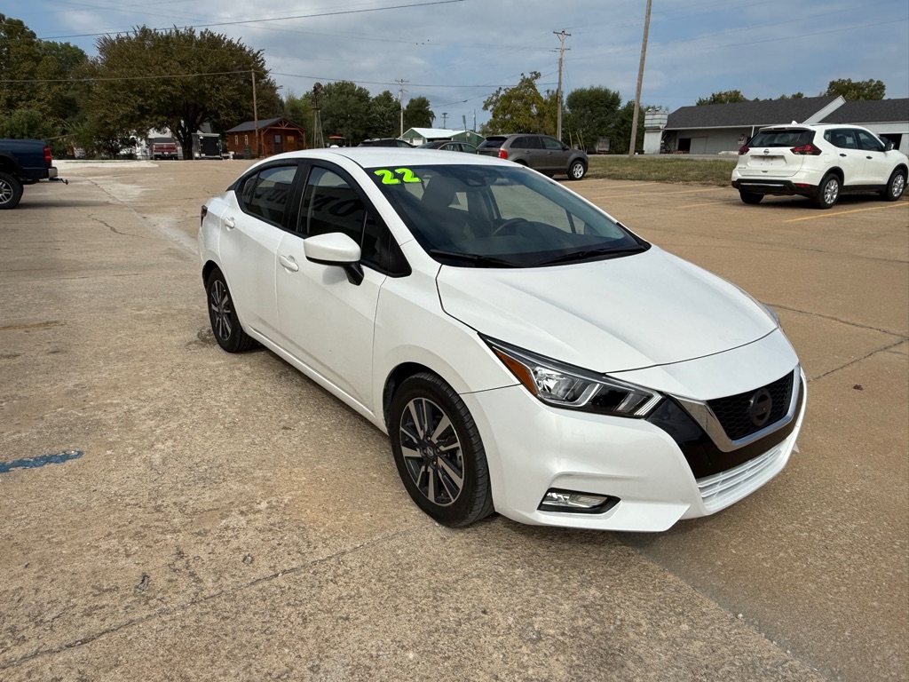Photo 7 of this NISSAN VERSA