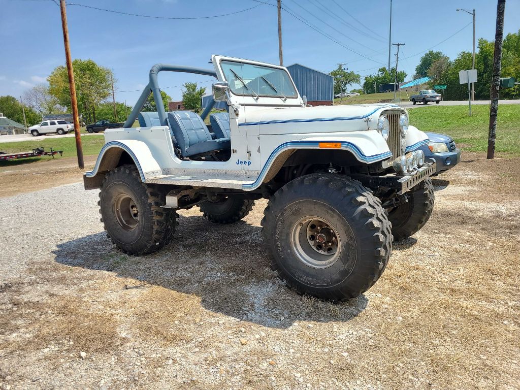 Photo 2 of this JEEP CJ7