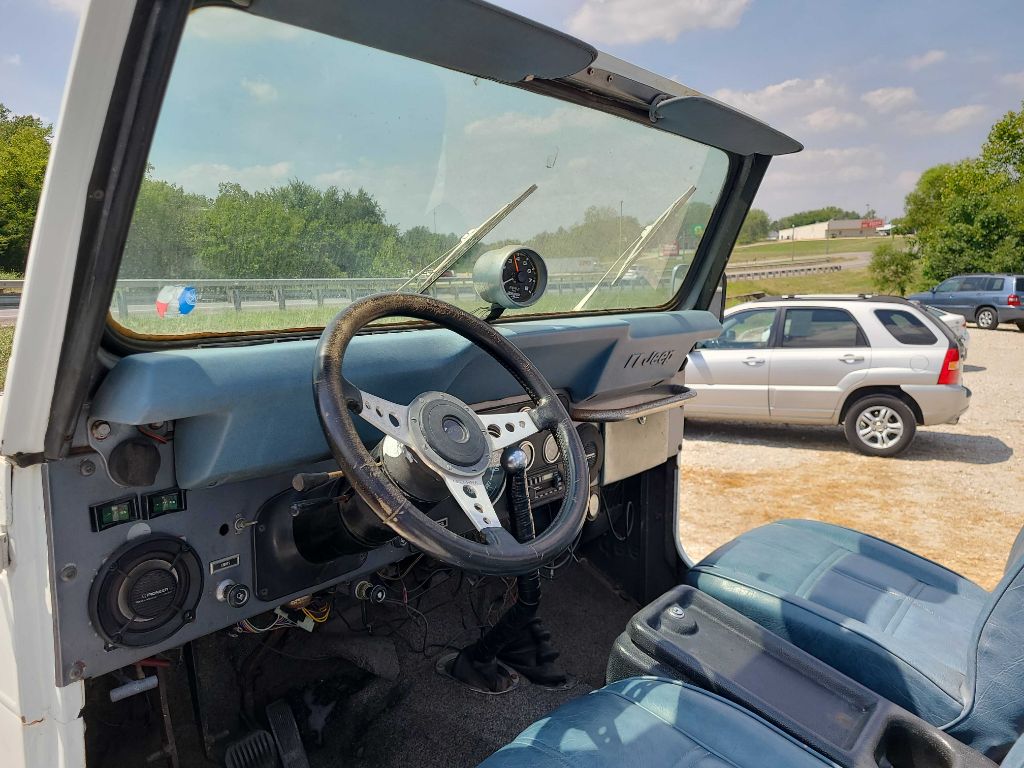 Photo 10 of this JEEP CJ7