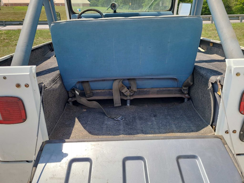 Photo 14 of this JEEP CJ7