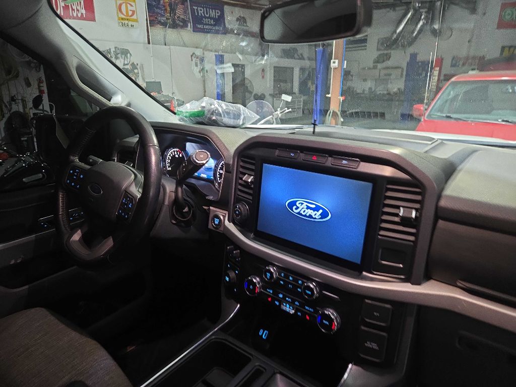 Photo 6 of this FORD F150