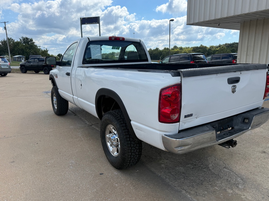 Photo 3 of this DODGE RAM 2500