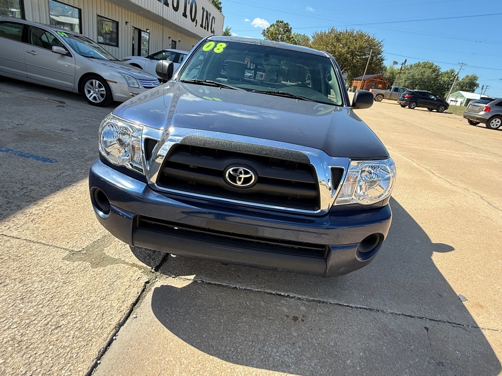 Photo 8 of this TOYOTA TACOMA
