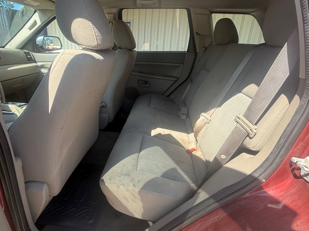 Photo 10 of this JEEP GRAND CHEROKEE