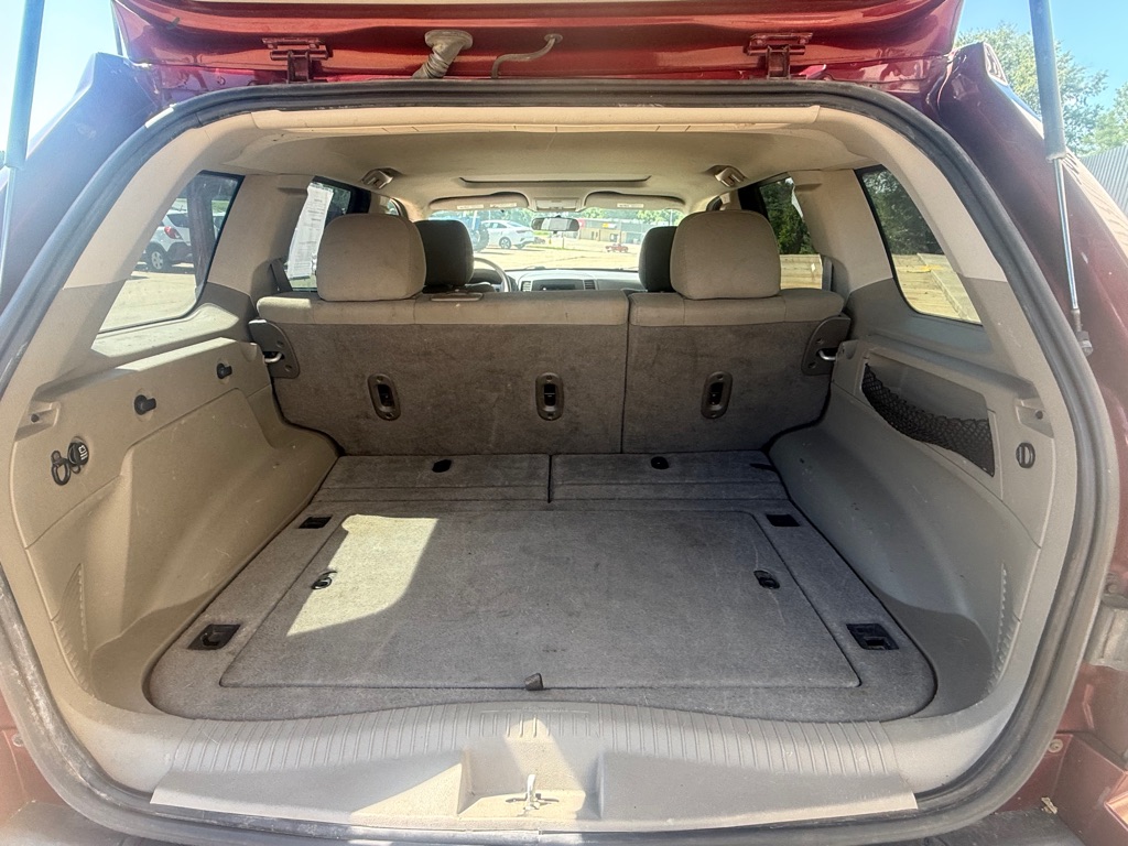 Photo 9 of this JEEP GRAND CHEROKEE