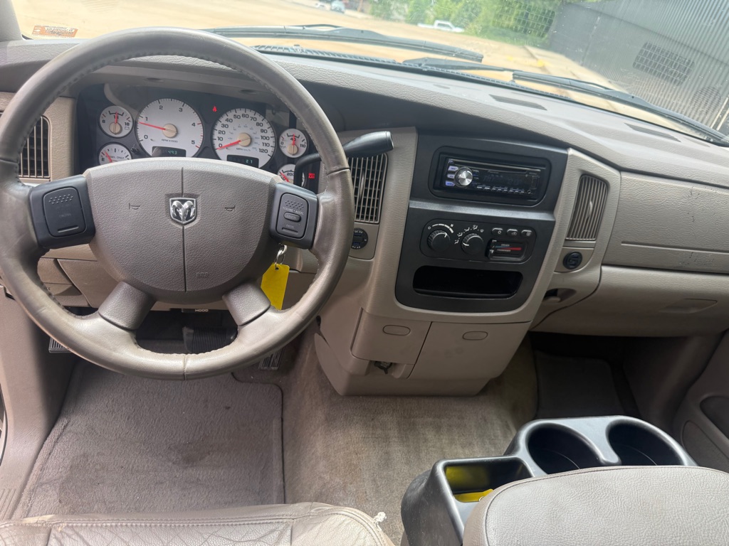 Photo 16 of this DODGE RAM 3500