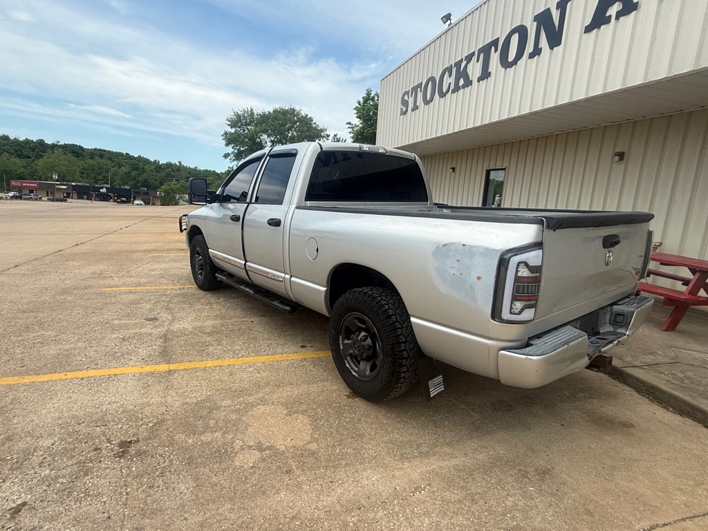 Photo 3 of this DODGE RAM 3500