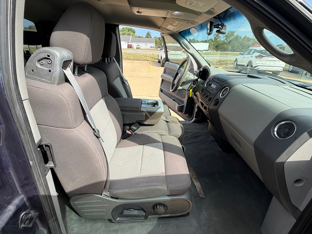 Photo 12 of this FORD F150