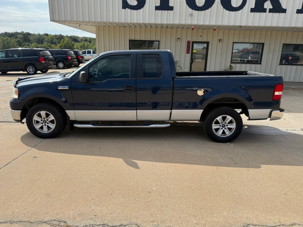 Photo 2 of this FORD F150