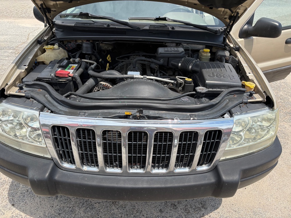 Photo 14 of this JEEP GRAND CHEROKEE