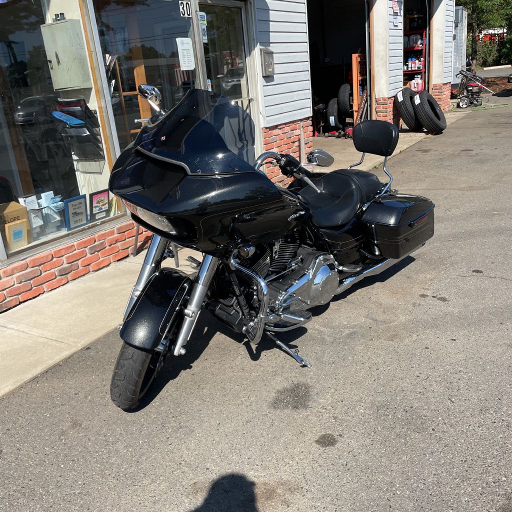 Photo 7 of this HARLEY DAV ROAD GLIDE