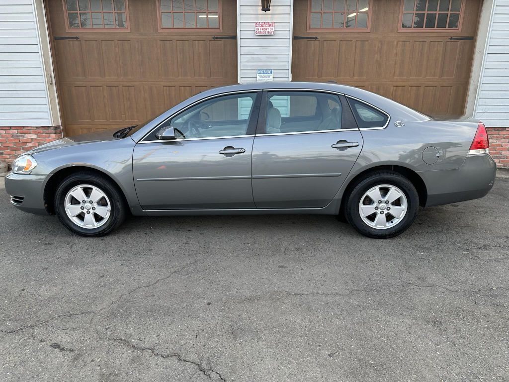 Photo 6 of this CHEVROLET IMPALA