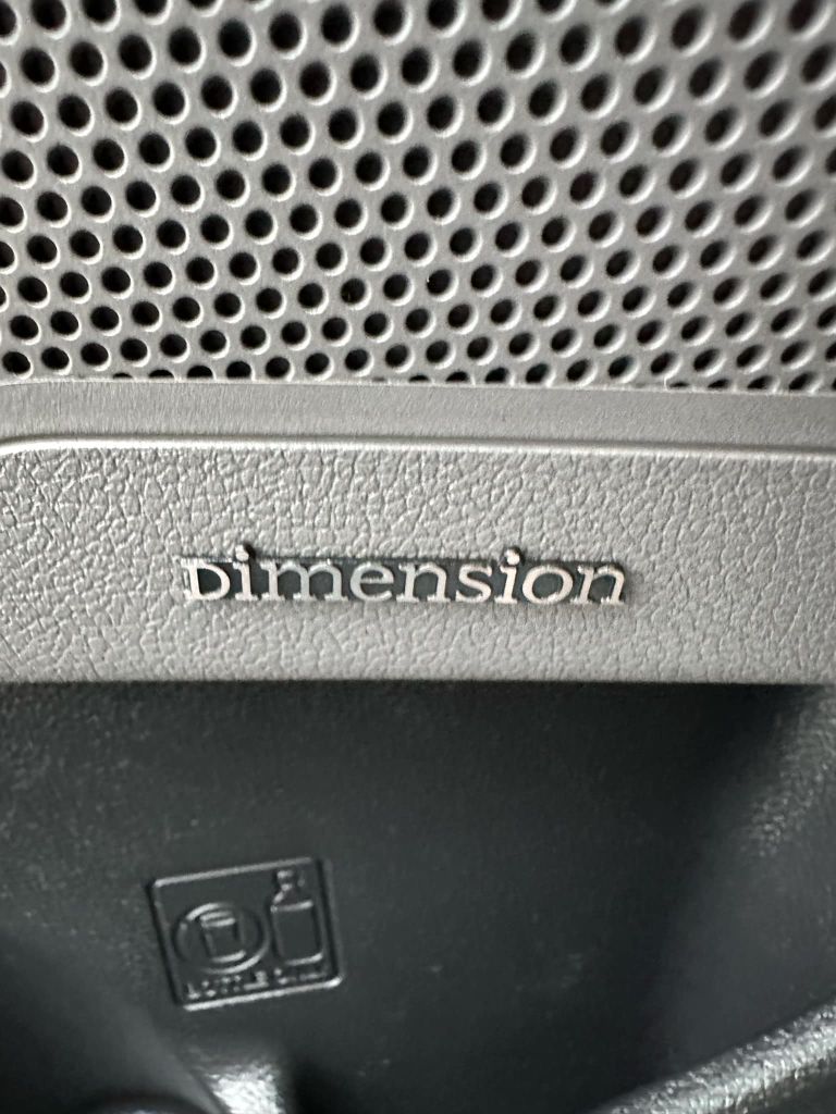 Photo 17 of this HYUNDAI SONATA
