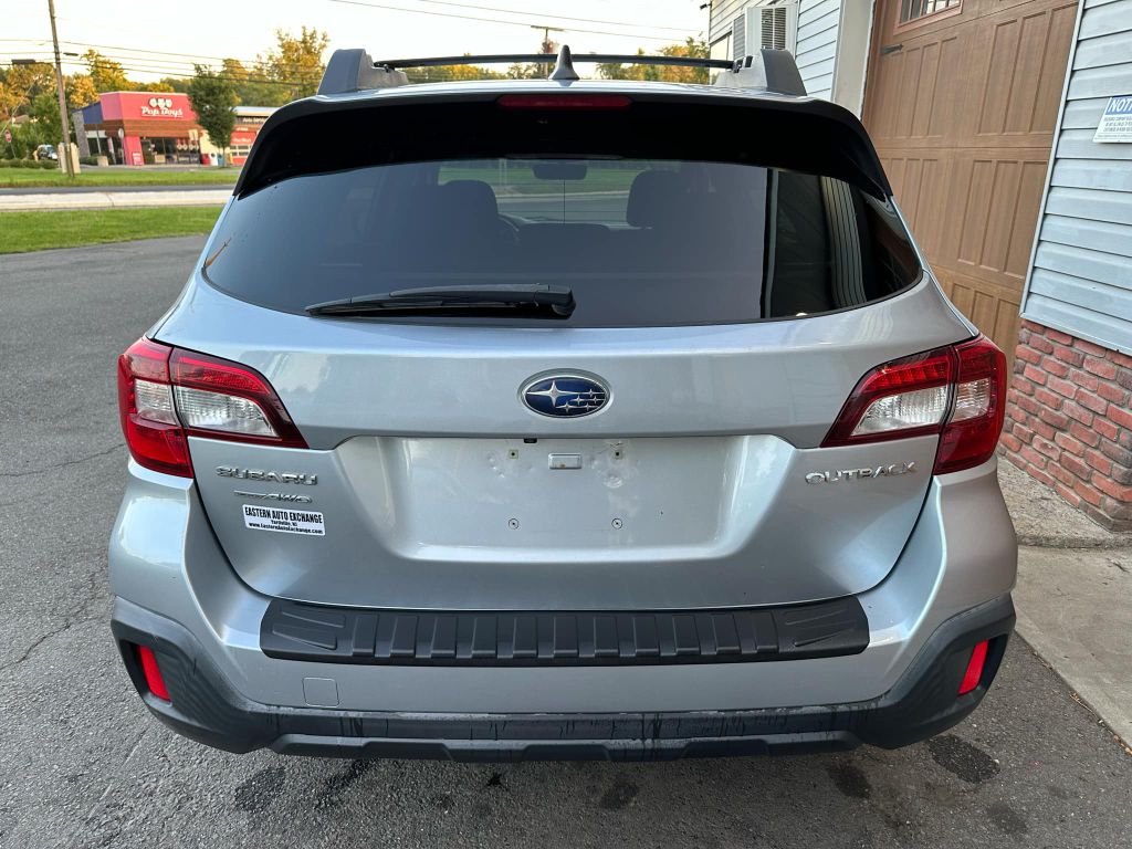 Photo 4 of this SUBARU OUTBACK