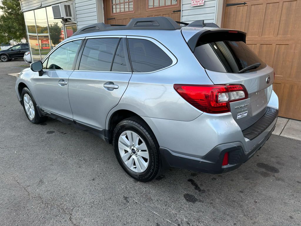 Photo 5 of this SUBARU OUTBACK