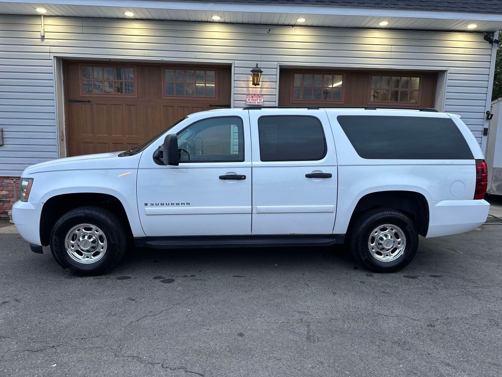 Photo 6 of this CHEVROLET SUBURBAN