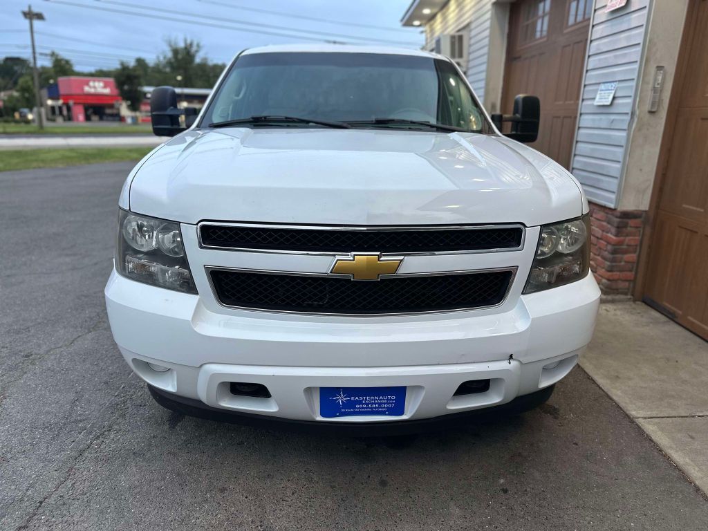 Photo 8 of this CHEVROLET SUBURBAN