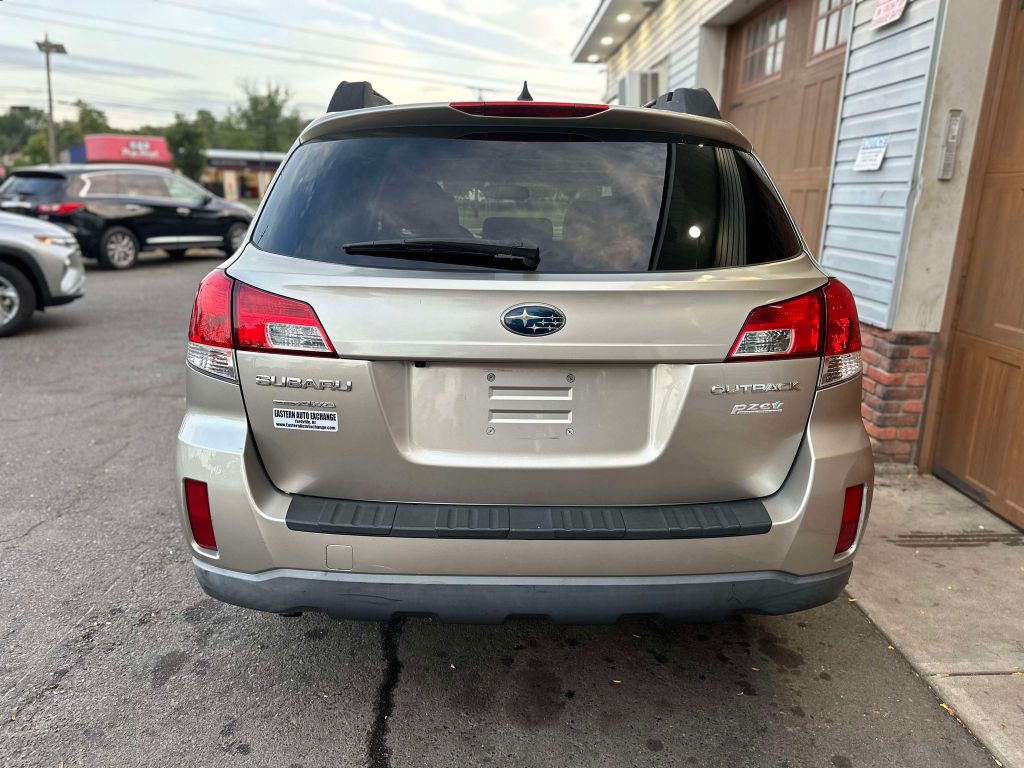 Photo 4 of this SUBARU OUTBACK