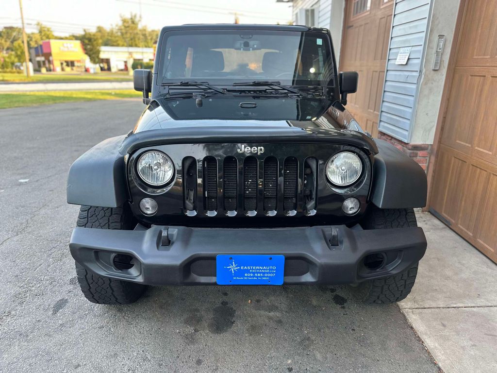 Photo 8 of this JEEP WRANGLER UNLIMI
