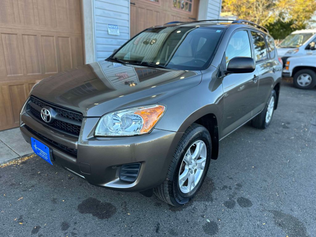 Photo 7 of this TOYOTA RAV4