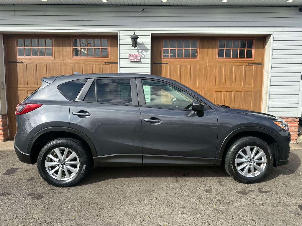 Photo 2 of this MAZDA CX-5