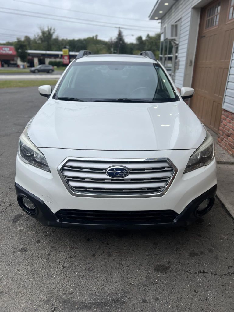 Photo 8 of this SUBARU OUTBACK