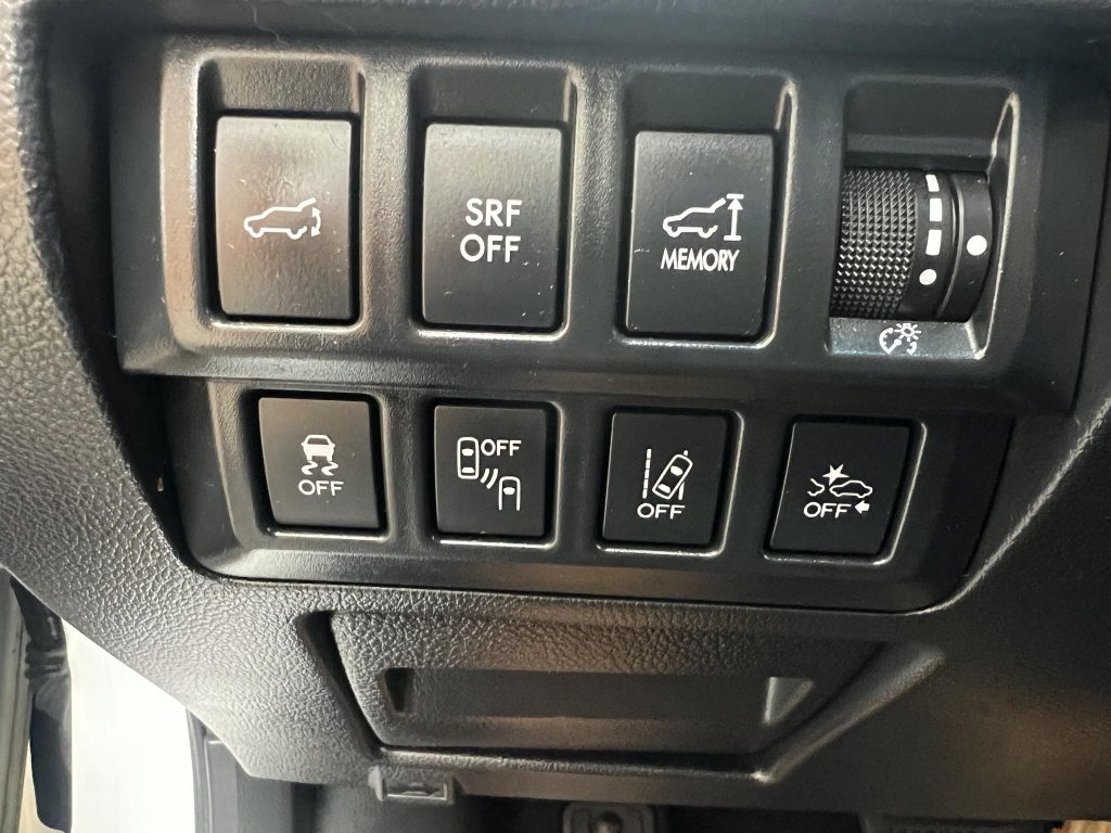 Photo 19 of this SUBARU OUTBACK