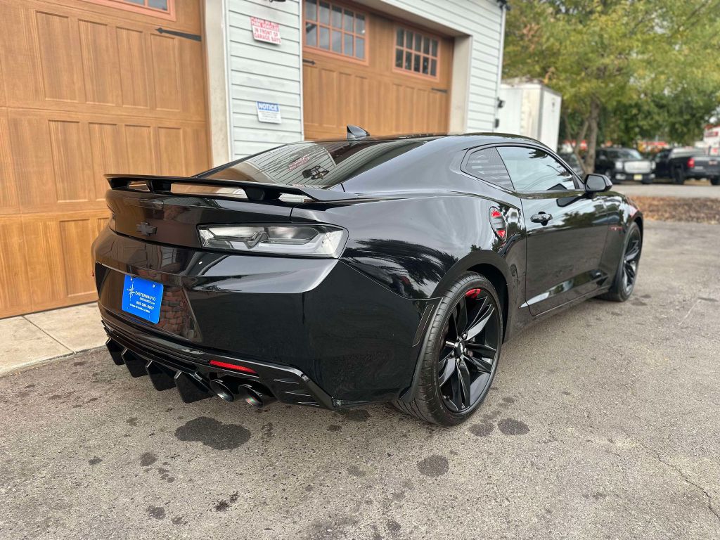 Photo 3 of this CHEVROLET CAMARO