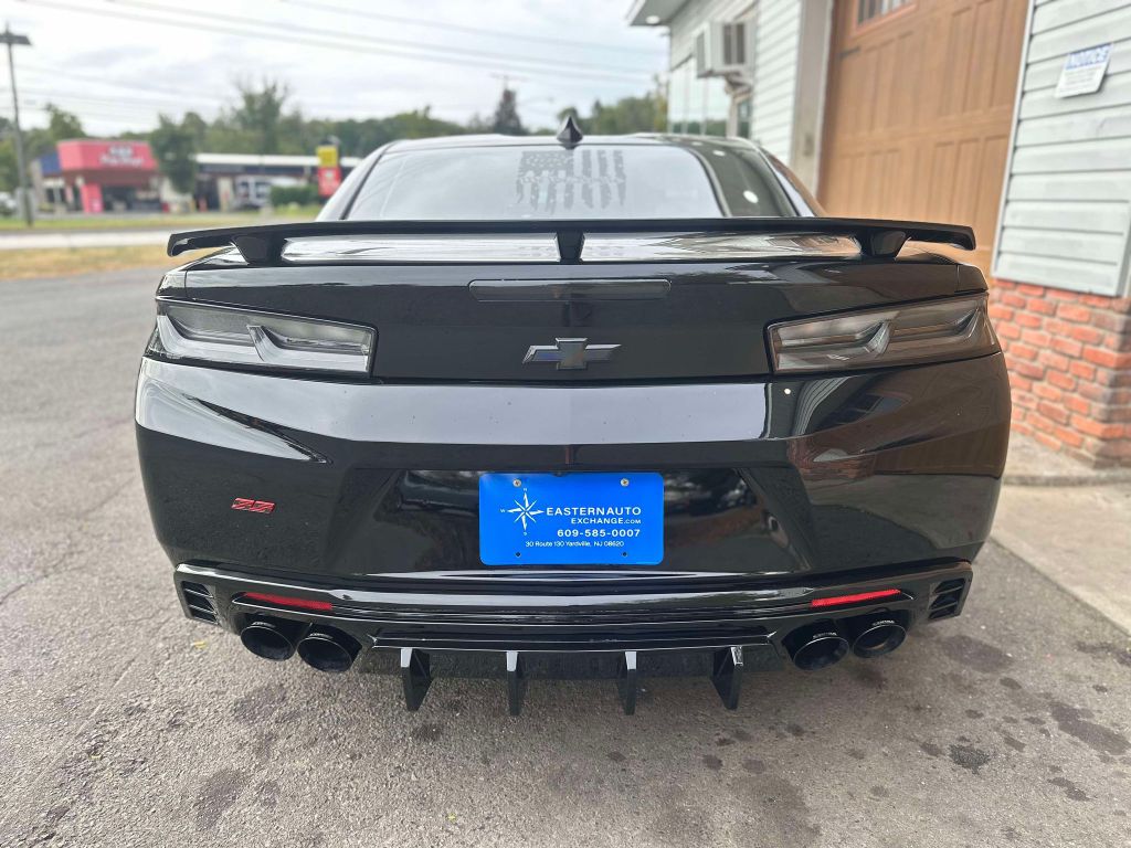 Photo 4 of this CHEVROLET CAMARO