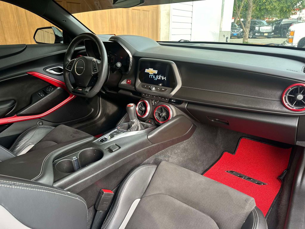 Photo 13 of this CHEVROLET CAMARO