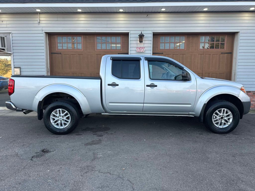Photo 2 of this NISSAN FRONTIER