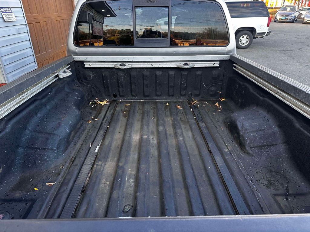 Photo 12 of this NISSAN FRONTIER